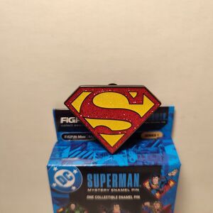 Superman Symbol Of Hope Y707 Enamel Pin Hyper Rare FigPin Mini Official Badge